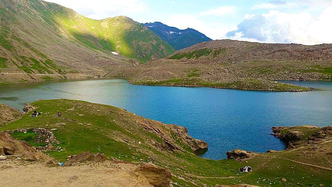 tear shaped lake in pakistan